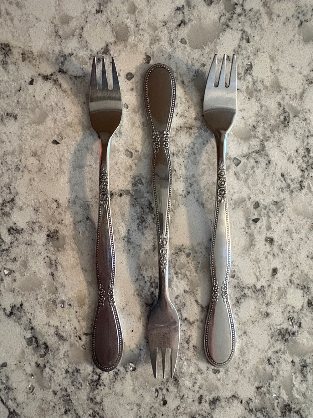 Oneida Northland Colonial Boutique Stainless Steel Cocktail Forks set of 3